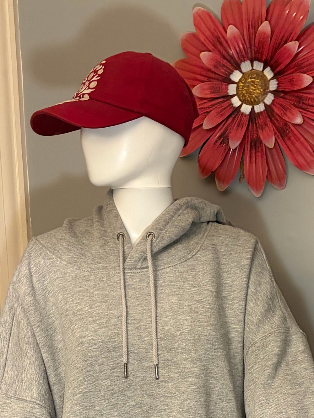 FP MOVEMENT SPRINT TO THE FINISH EMBROIDERED LOGO HOODIE - Picture 7 of 12